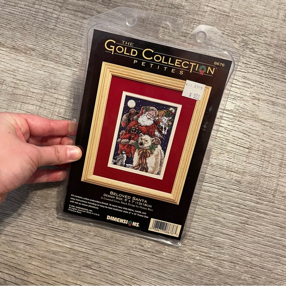 Dimensions Beloved Santa Gold Petites 8676 Cross Stitch Kit Christmas USA Made